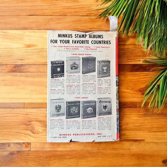 VINTAGE 1959 The Complete Guide to Stamp Collecting by Prescott H. Thorp - Picture 2 of 14